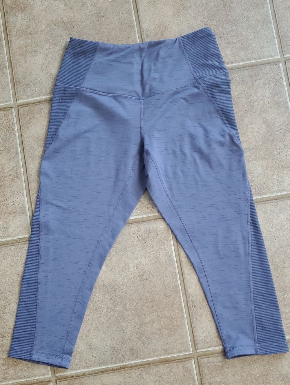 Zella Lavender-Blue High-Waist Capri Leggings